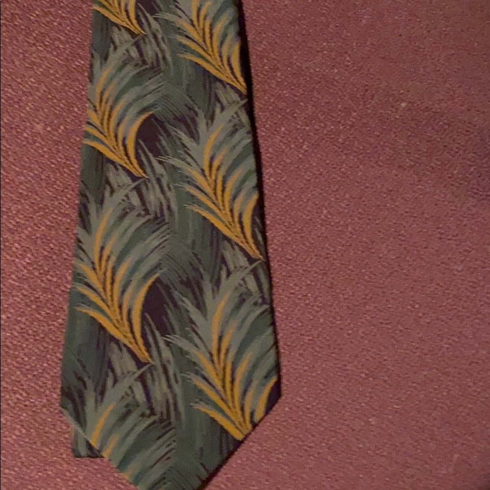 Tie
